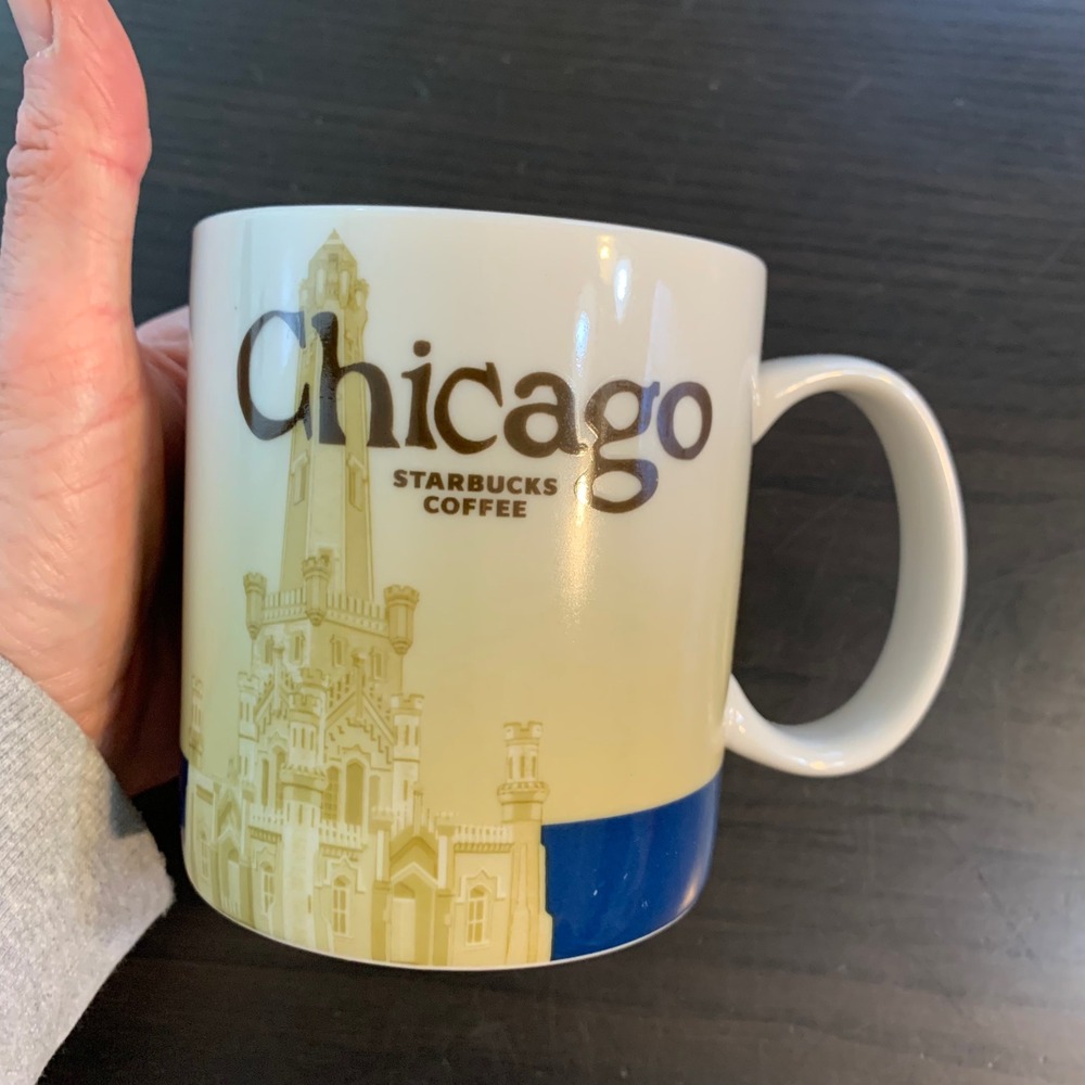 Starbucks Chicago Architecture Series Mug 2012 Water Tower Skyline 16oz Blue